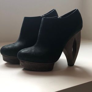 Dolce Vita black booties